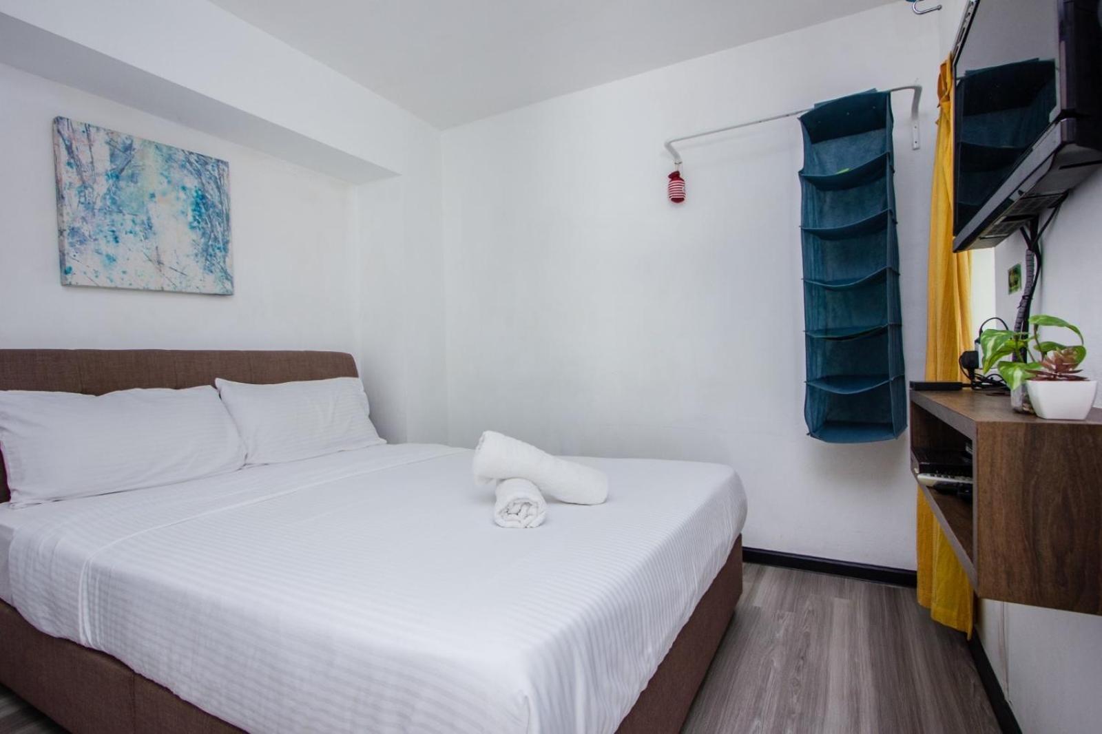 Nautilus Bay Home Inn George Town Bagian luar foto
