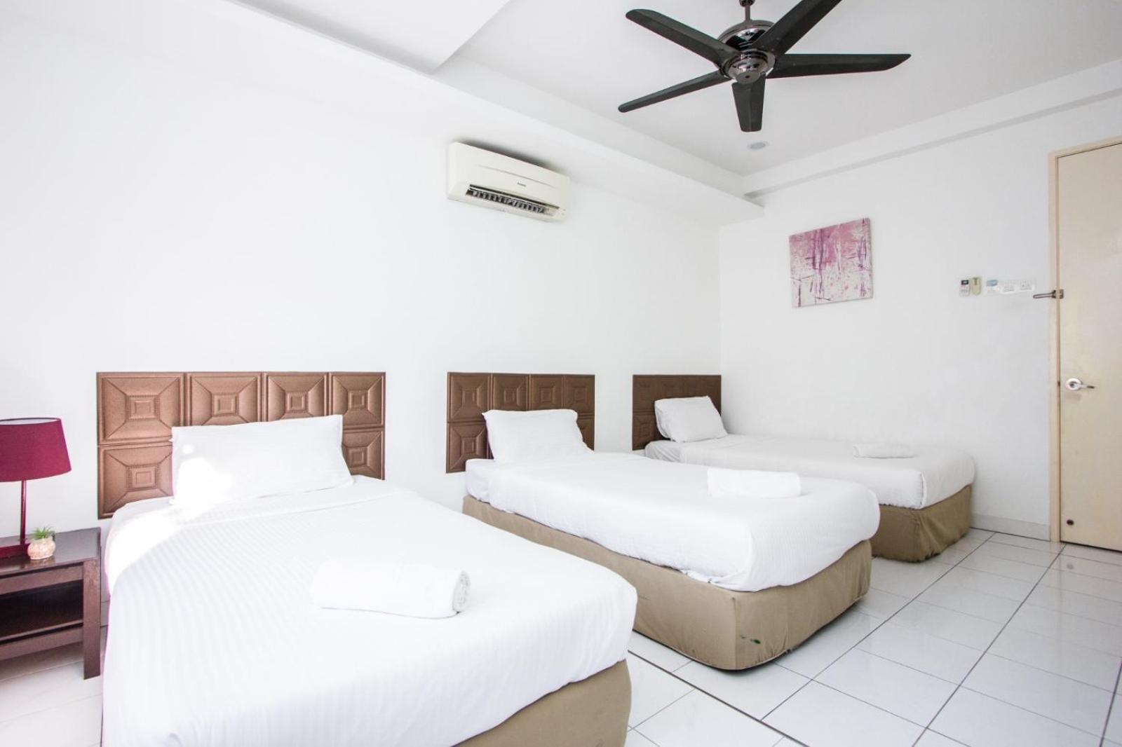 Nautilus Bay Home Inn George Town Bagian luar foto
