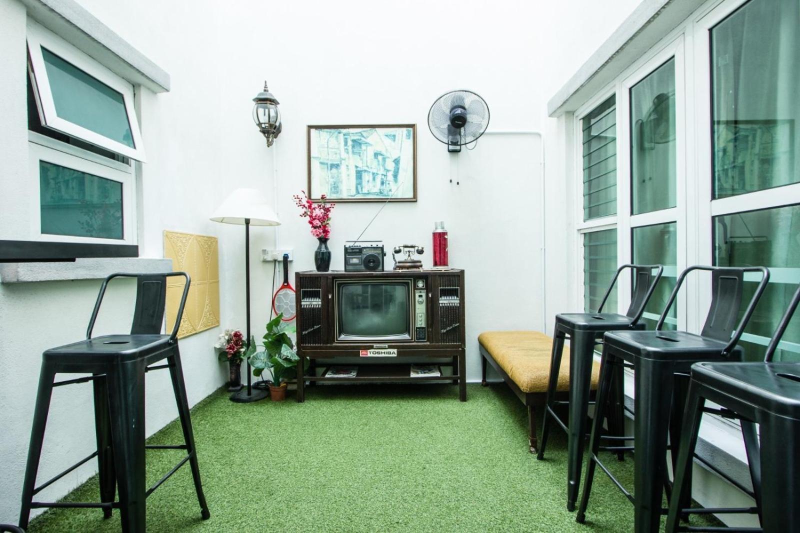 Nautilus Bay Home Inn George Town Bagian luar foto